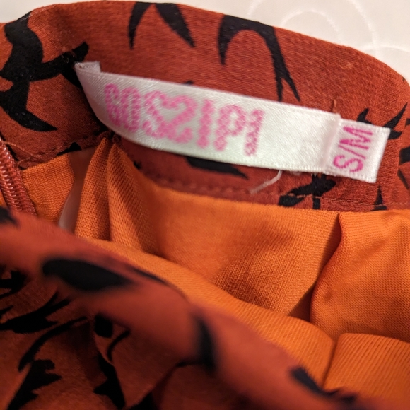 Orange Skirt - Small - Picture 4 of 4